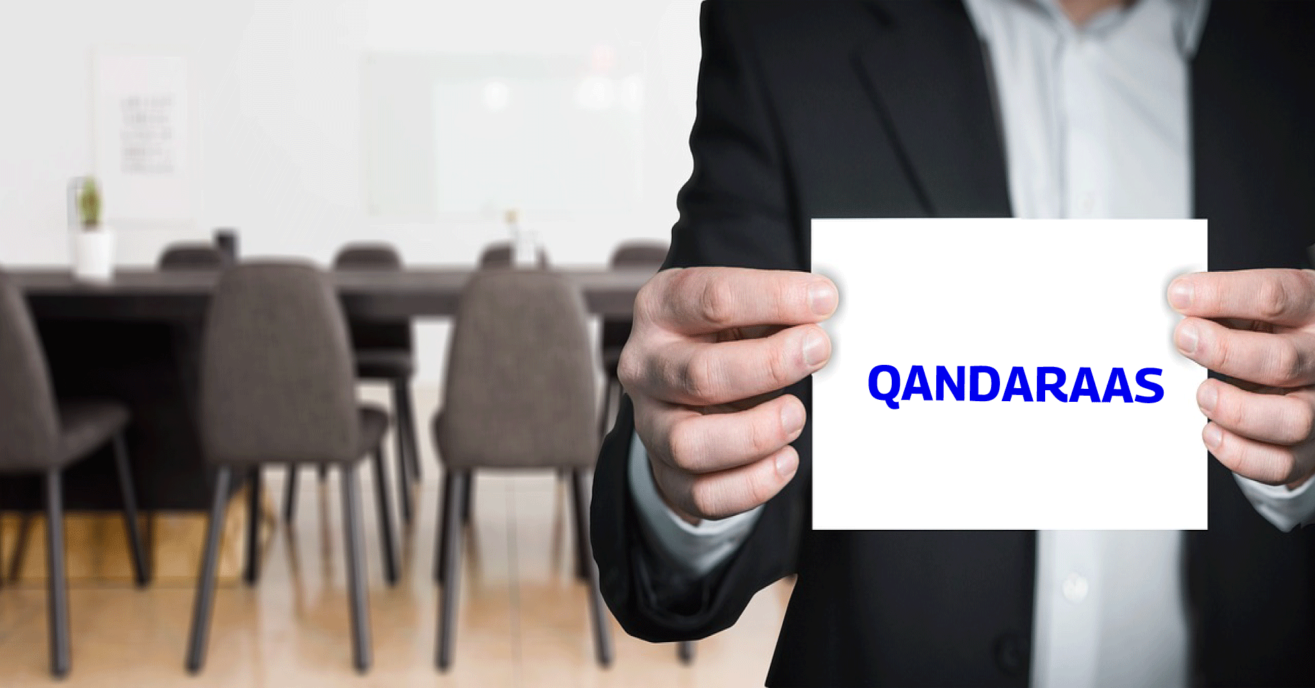 Qandaraas!